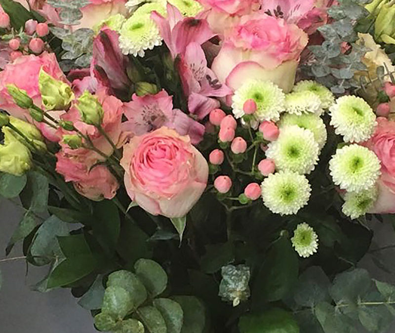 Ramo con tonos rosas